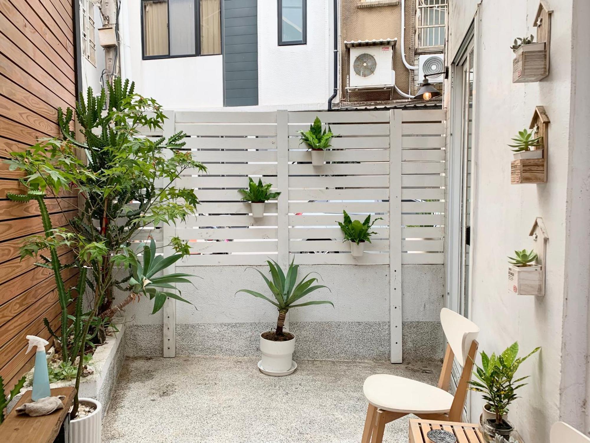 Backpackers' Hostel Taoyuan Airport Exterior foto
