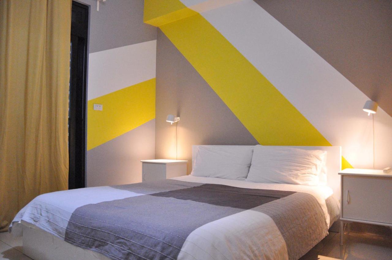 Backpackers' Hostel Taoyuan Airport Exterior foto