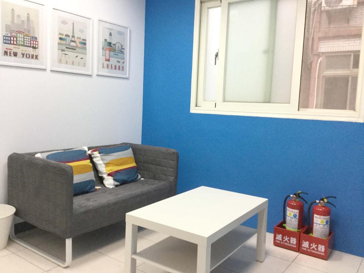 Backpackers' Hostel Taoyuan Airport Exterior foto