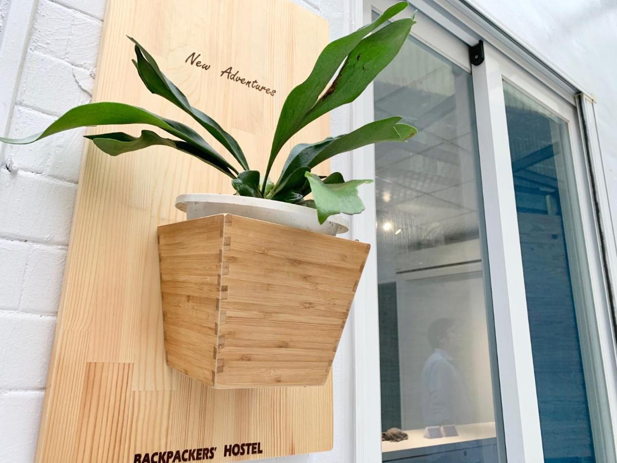 Backpackers' Hostel Taoyuan Airport Exterior foto